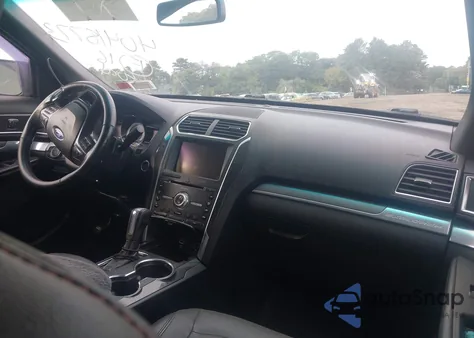 2016 Ford Explorer Sport z USA, uszkodzony, nr VIN 1FM5K8GT4GGB90851